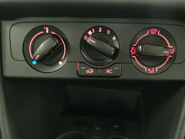 2025-Volkswagen-Polo-Vivo-14-Life image:17
