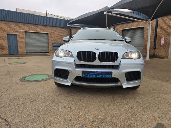 2012-BMW-X6-LOADS-OF-EXTRAS image:1