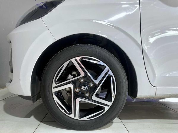 2023-Hyundai-Grand-i10-12-Fluid-Auto image:5