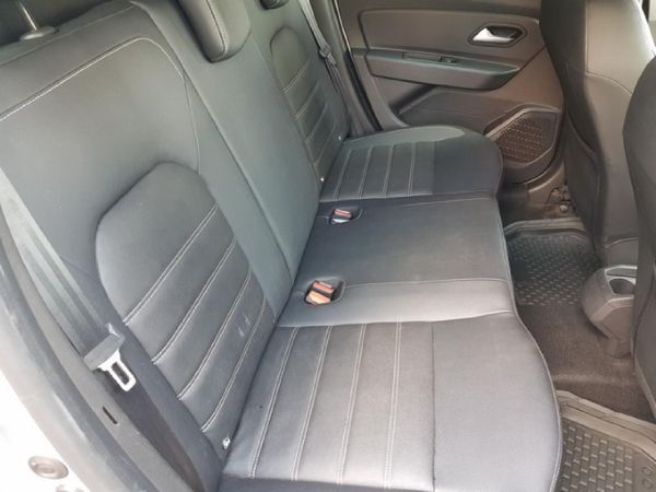 2022-Renault-Duster-15-dCi-Zen-4x4 image:5