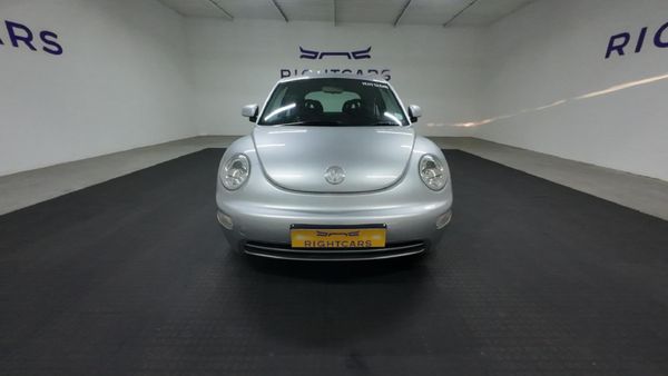 2001-Volkswagen-Beetle-20-Highline image:1