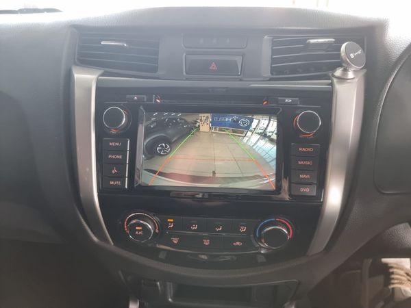 2019-Nissan-Navara-23D-SE-Auto-Double-Cab image:13