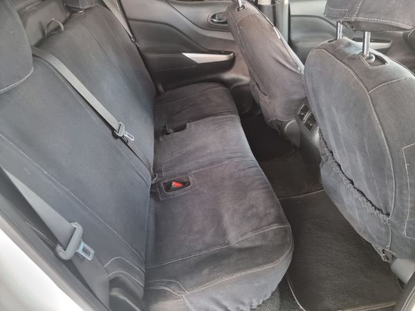 2019-Nissan-Navara-23D-SE-Auto-Double-Cab image:8