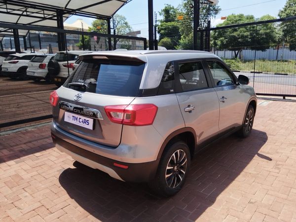 2022-Toyota-Urban-Cruiser-15-Xr image:9
