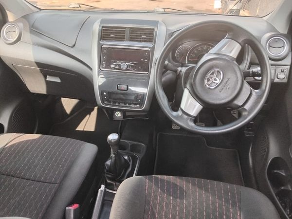 2023-Toyota-Agya-10-Manual image:7