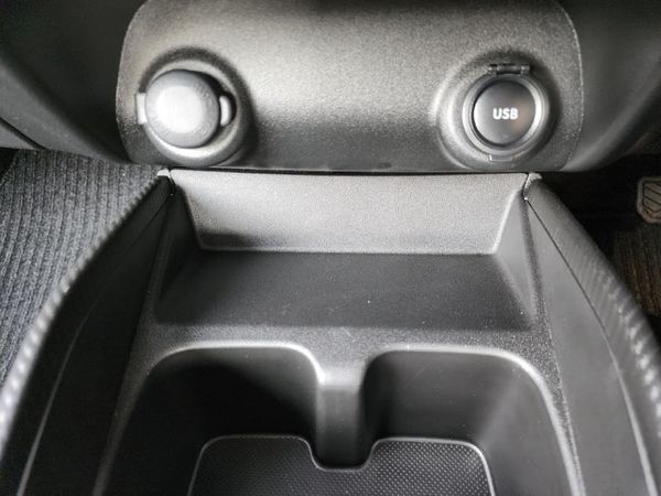 2026-Suzuki-Fronx-15-GL image:9