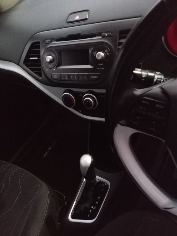 2014-Kia-Picanto-10-Auto image:4