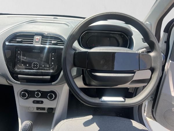 2025-TATA-Tiago-12-XM image:13