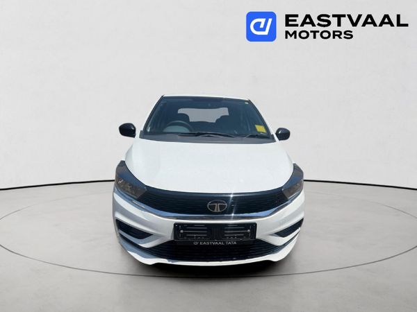 2025-TATA-Tiago-12-XM image:1