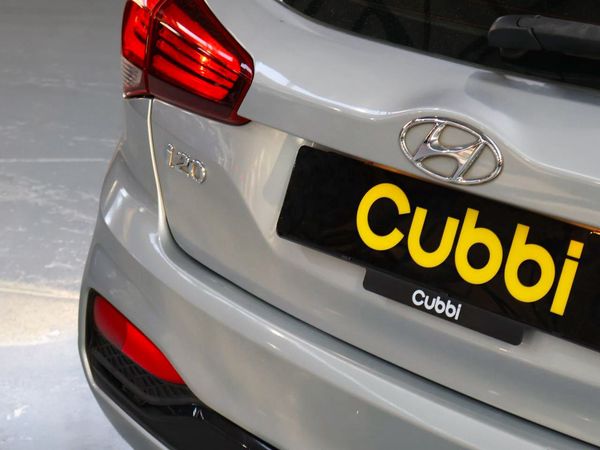 2020-Hyundai-i20-14-Motion-Auto image:10