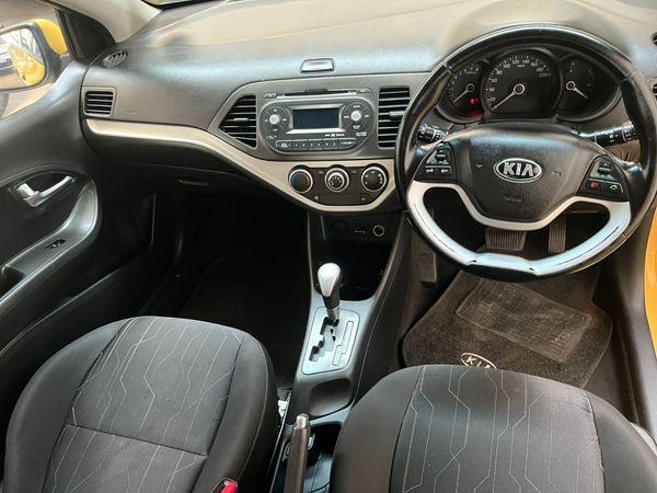 2013-Kia-Picanto-12-EX-Auto image:11