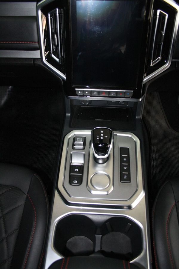 2025-JAC-T9-20-CTI-Super-Lux-Auto-Double-Cab image:9