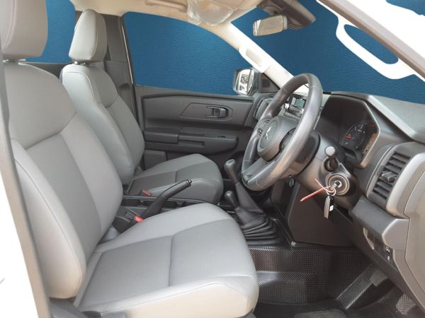 2025-Mitsubishi-Triton-Di-SC-Gl-4x4-Single-Cab image:17