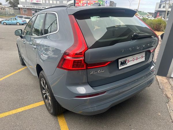 2022-Volvo-XC60-B5-Momentum-Geartronic image:5