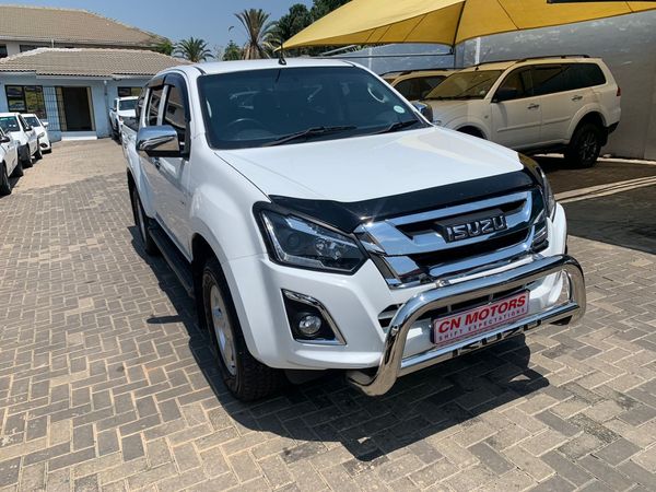 Used Isuzu KB 300 D-Teq LX 4x4 Double-Cab for sale in Gauteng