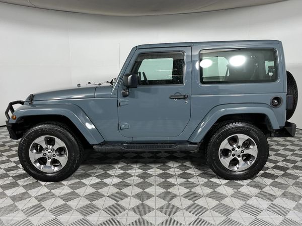 2016-Jeep-Wrangler-36-V6-Sahara-2-dr-Auto image:16