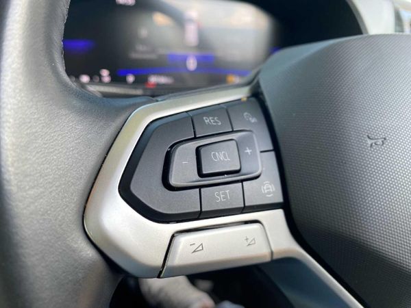 2025-Volkswagen-T-Cross-10-TSI-Life-Auto image:17