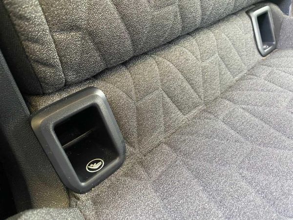 2025-Volkswagen-T-Cross-10-TSI-Life-Auto image:25