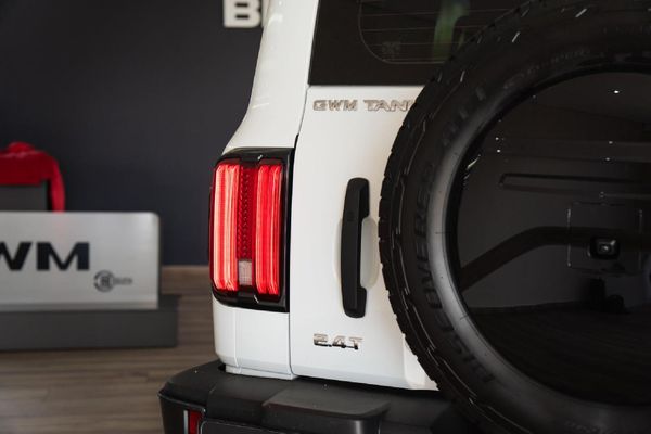 2026-GWM-Tank-300-24TD-Ultra-Luxury-4x4-Auto image:2