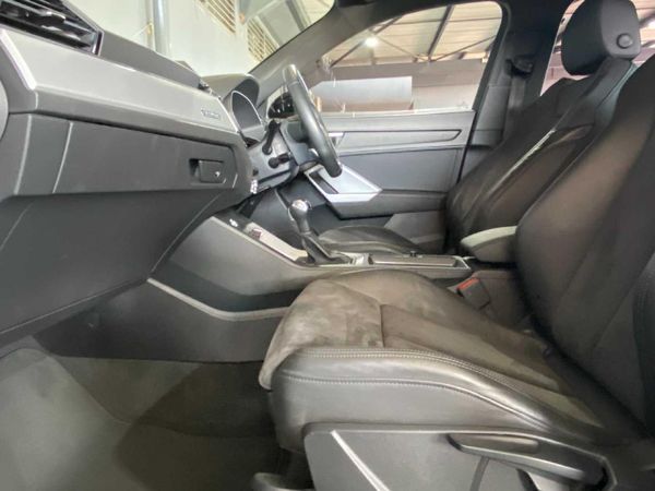 2022-Audi-Q3-20-TFSI-quattro-Auto-S-Line-40-TFSI image:7