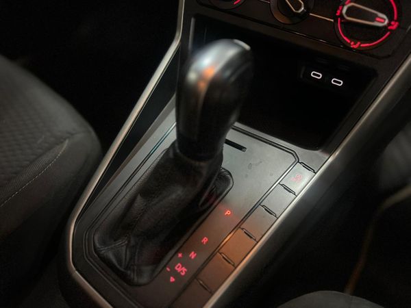 2021-Volkswagen-Polo-10-TSI-Comfortline-Auto image:6