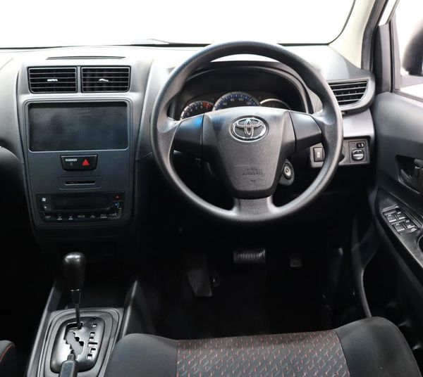 2019-Toyota-Avanza-15-SX-Auto image:11