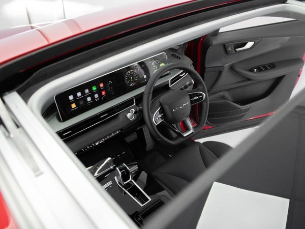 2026-Chery-Tiggo-Cross-15-HEV-Elite-DHT image:7