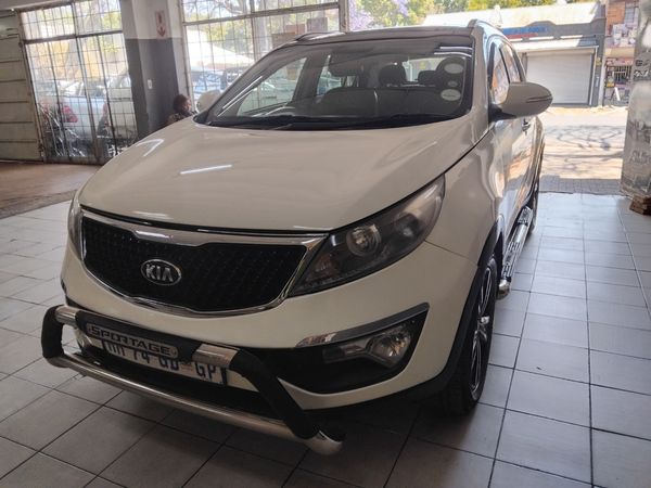 2015-Kia-Sportage-20-CRDi-Auto image:1