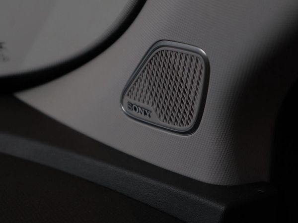 2026-Omoda-C5-15T-Elegance-X image:22