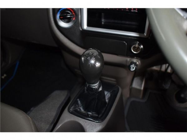 2022-Hyundai-H100-Bakkie-26D-Dropside image:10