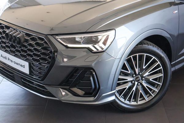 2025-Audi-Q3-Sportback-Black-Edition-35-TFSI image:1