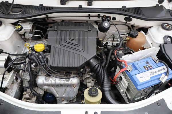 2021-Nissan-NP200-16 image:17