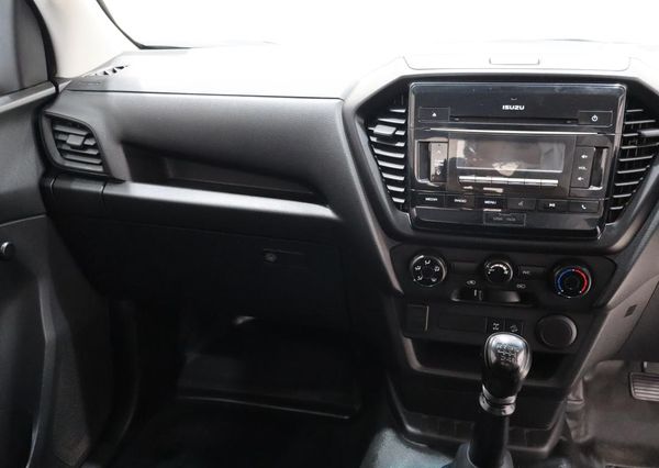 2021-Isuzu-D-Max-19-DDI-Single-Cab image:11