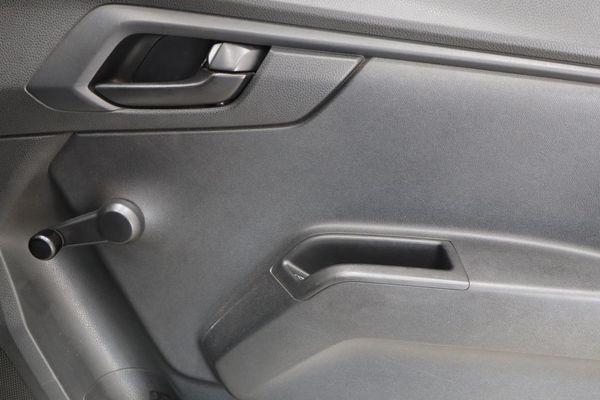 2021-Isuzu-D-Max-19-DDI-Single-Cab image:16