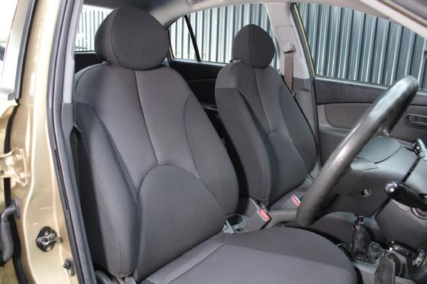 2006-Kia-Rio-14-High-5-dr image:7