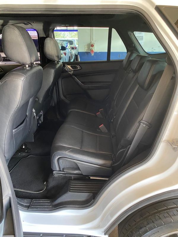 2021-Ford-Everest-2O-Bi-Turbo-Limited-4x4-Auto image:18