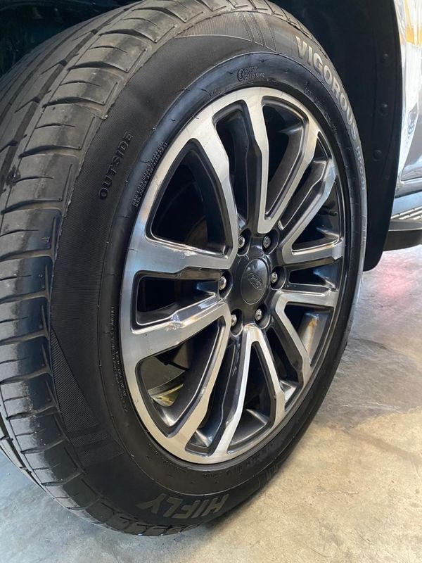 2021-Ford-Everest-2O-Bi-Turbo-Limited-4x4-Auto image:22
