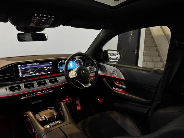 2024-Mercedes-Benz-GLE-Coupe-400d-4Matic image:12