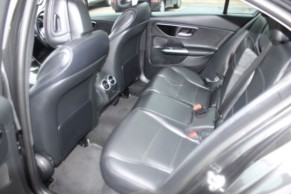2022-Mercedes-Benz-C-Class-C200-Auto-W206 image:8