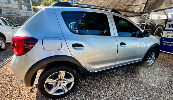 2019-Renault-Sandero-900T-Stepway-Expression image:2