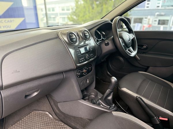 2019-Renault-Sandero-900T-Stepway-Expression image:6