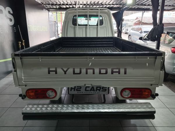 2018-Hyundai-H100-Bakkie-26D-Dropside image:1