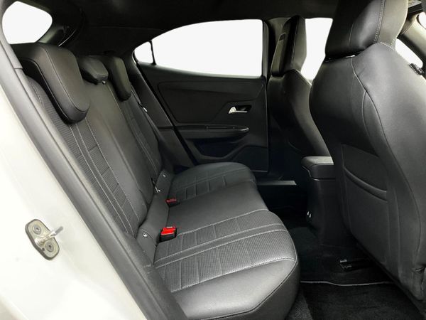 2022-Opel-Mokka-12T-GS-Auto image:9