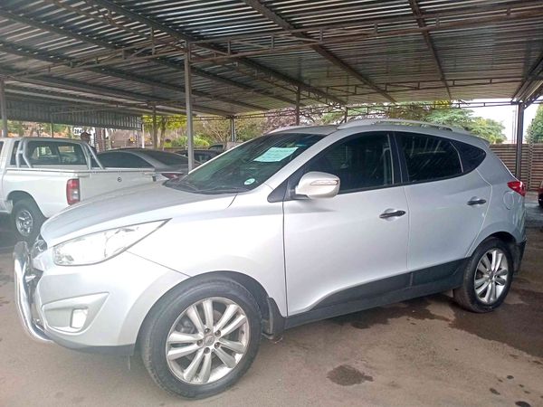 2012-Hyundai-ix35-24-GLS-Elite-AWD-Auto image:2