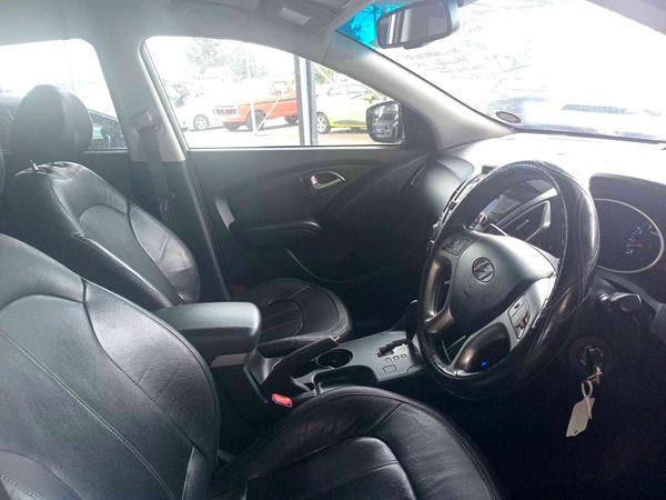 2012-Hyundai-ix35-24-GLS-Elite-AWD-Auto image:5