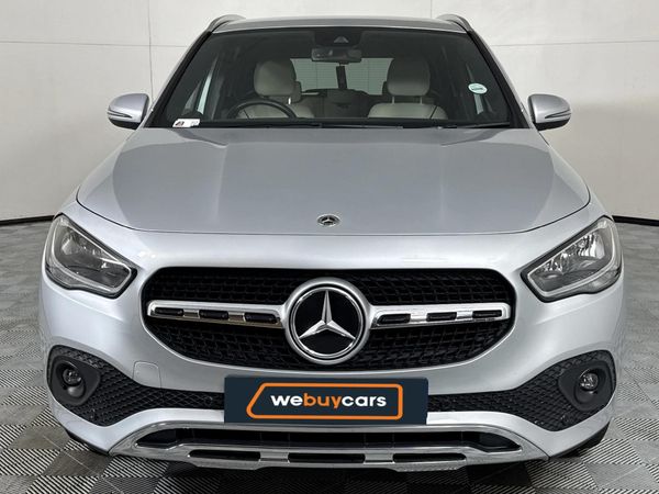 2021-Mercedes-Benz-GLA-200d-Progressive-Auto image:12