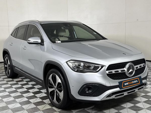 2021-Mercedes-Benz-GLA-200d-Progressive-Auto image:13