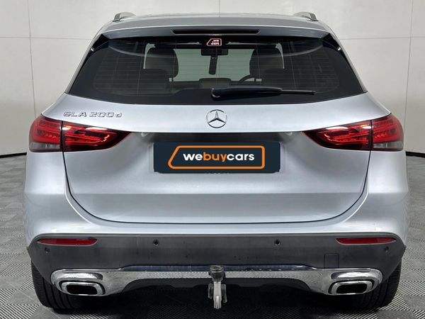 2021-Mercedes-Benz-GLA-200d-Progressive-Auto image:15
