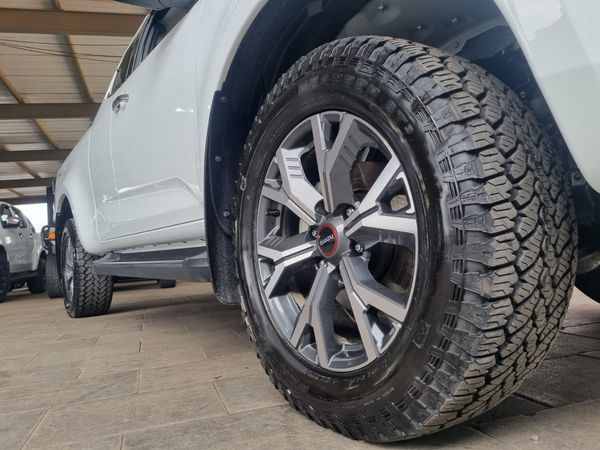 2024-Isuzu-D-Max-30-DDI-LSE-4x4-Auto-Extended-Cab image:10