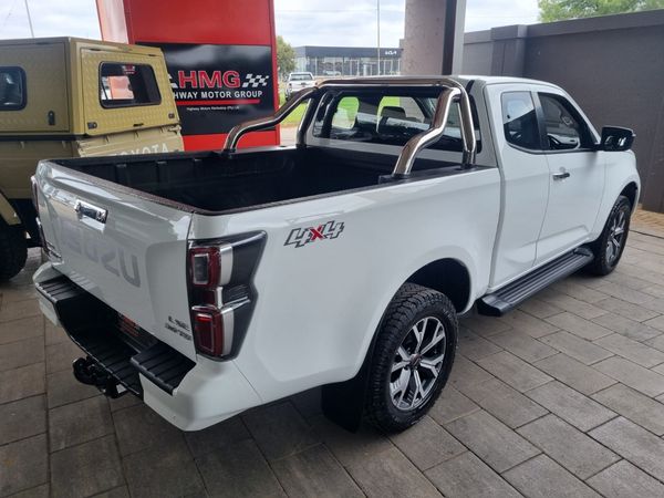 2024-Isuzu-D-Max-30-DDI-LSE-4x4-Auto-Extended-Cab image:2